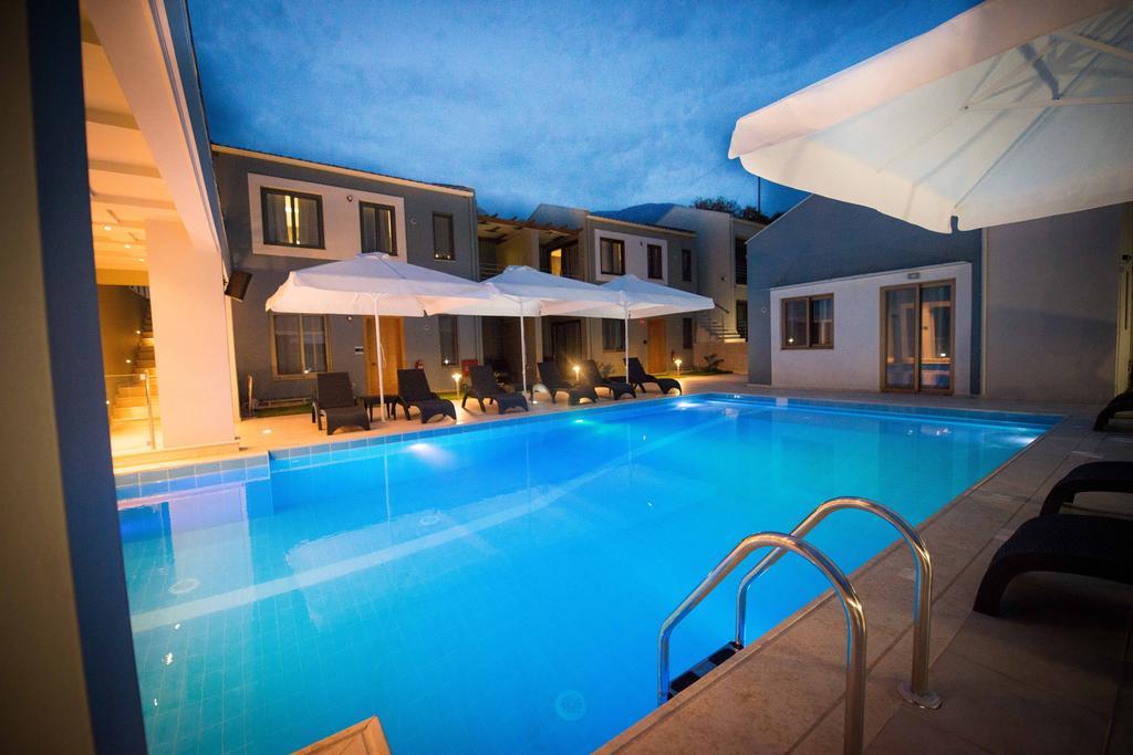 Mantinia Bay Hotel Каламата Экстерьер фото