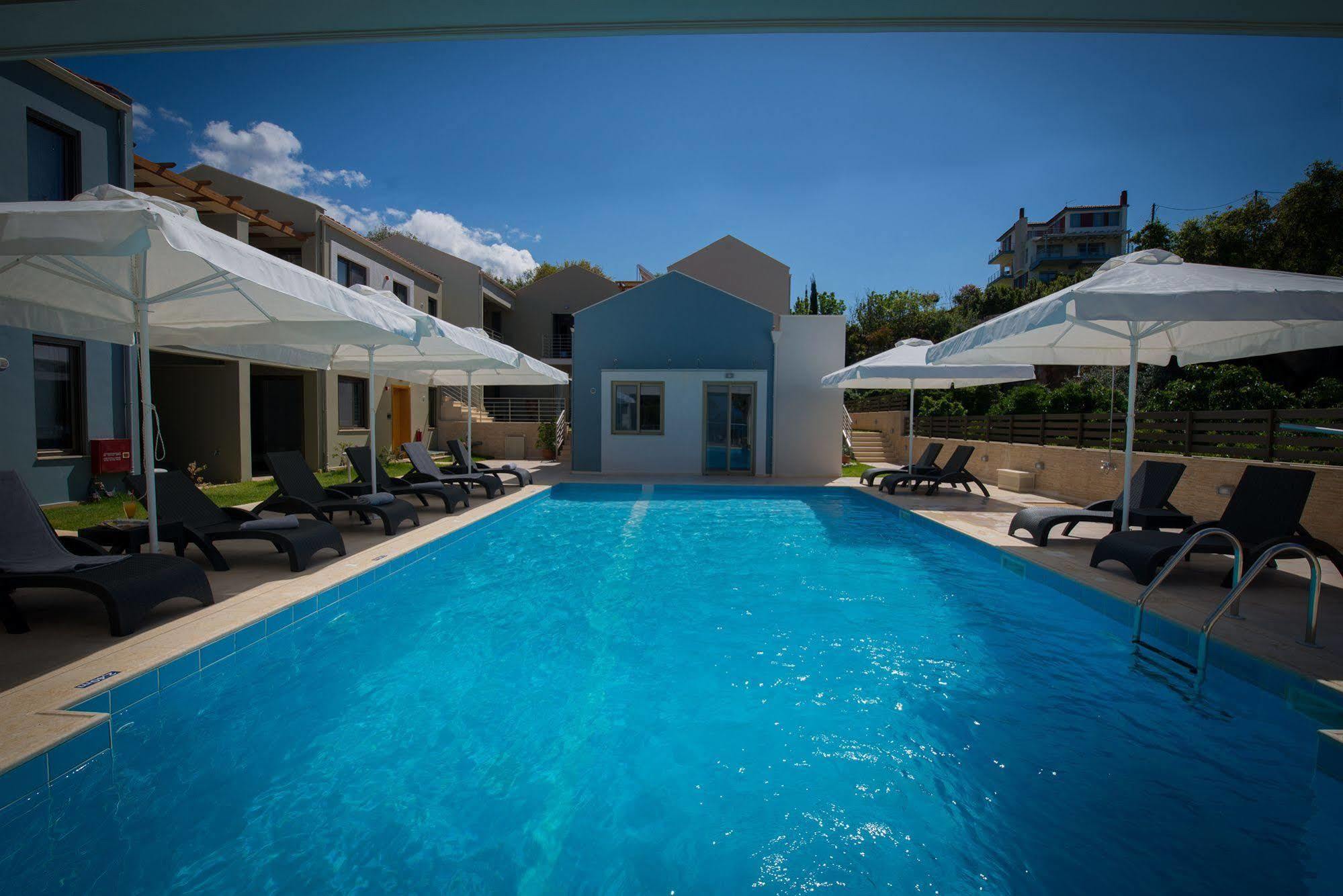 Mantinia Bay Hotel Каламата Экстерьер фото